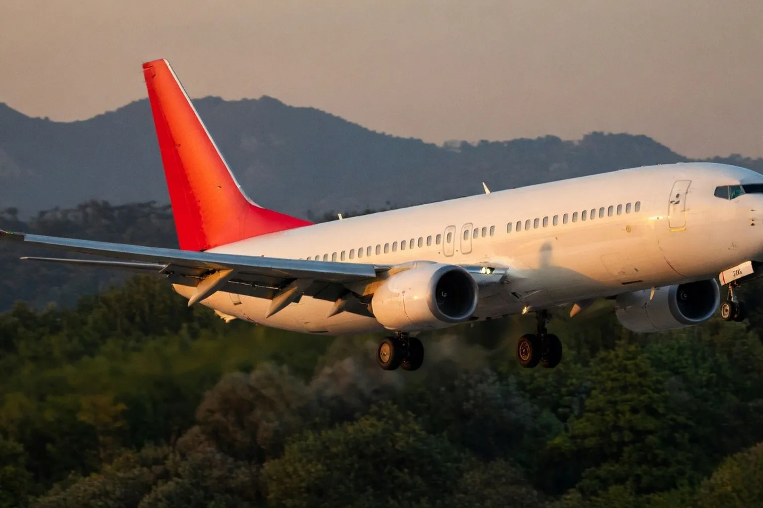 Ночные рейсы Turkish Airlines в Анталью и Даламан стали вечерними