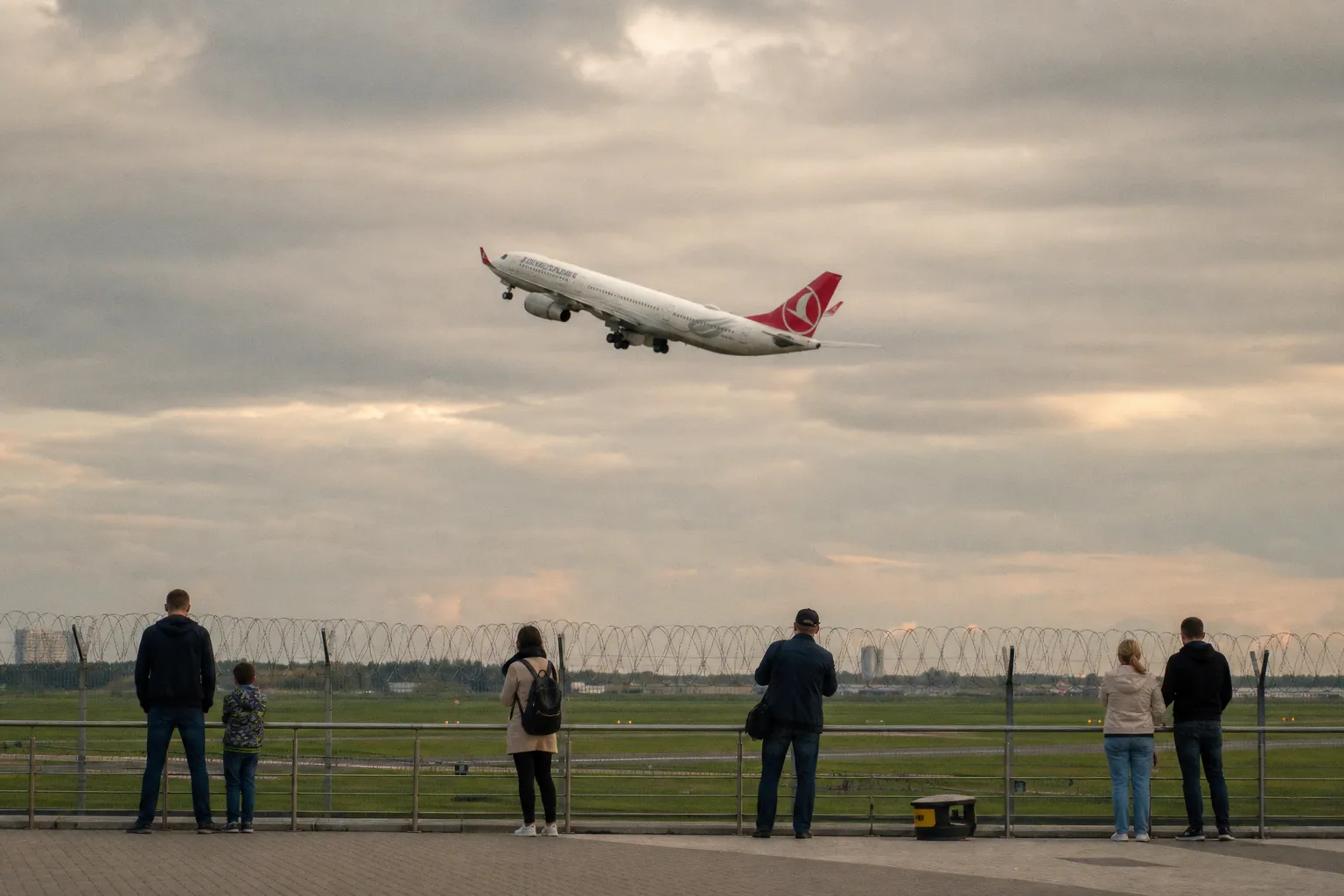 Сбои в расписании Turkish Airlines: как задержки рейсов из Внуково влияют на трансферы